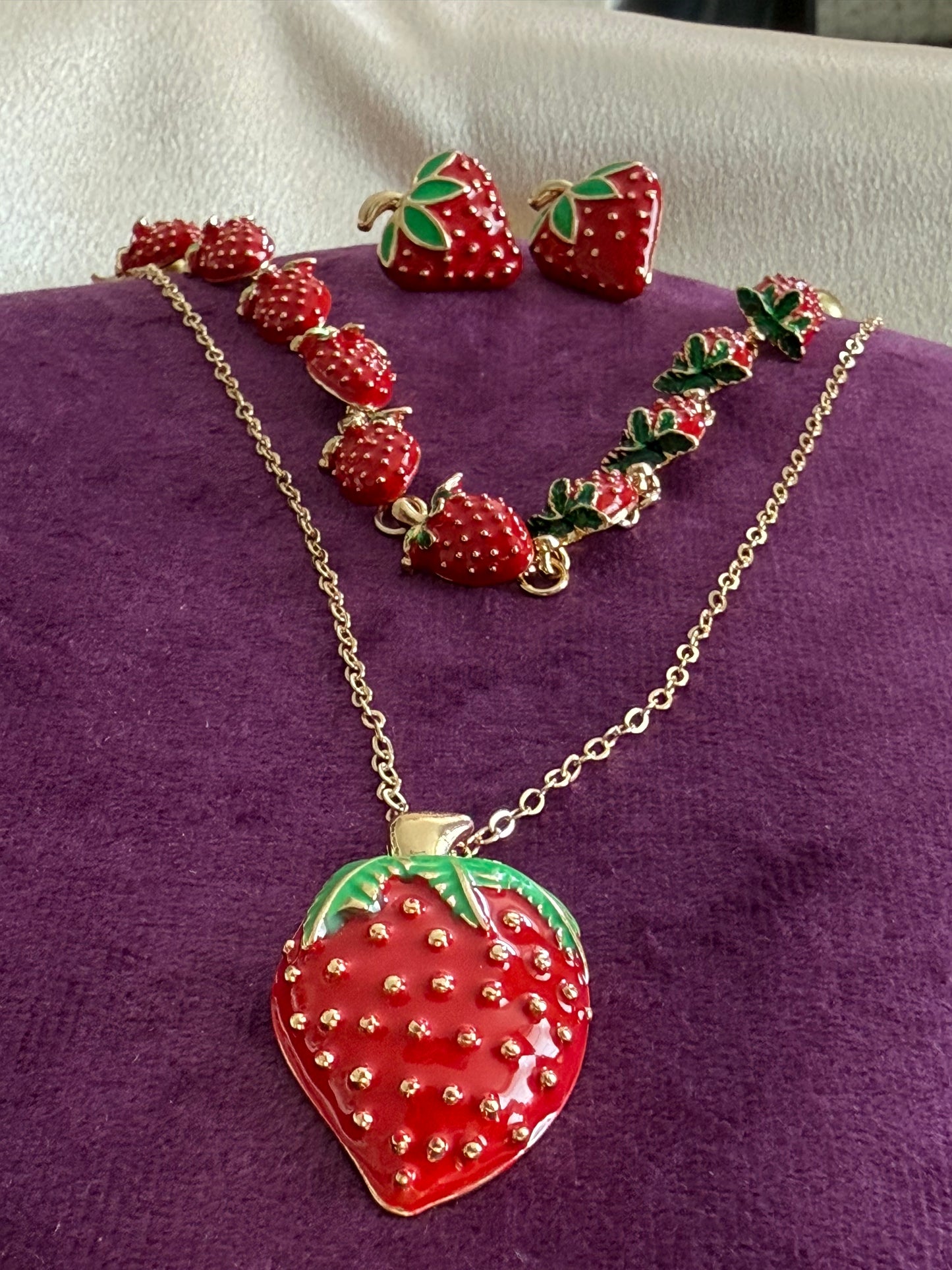 Parure strawberry