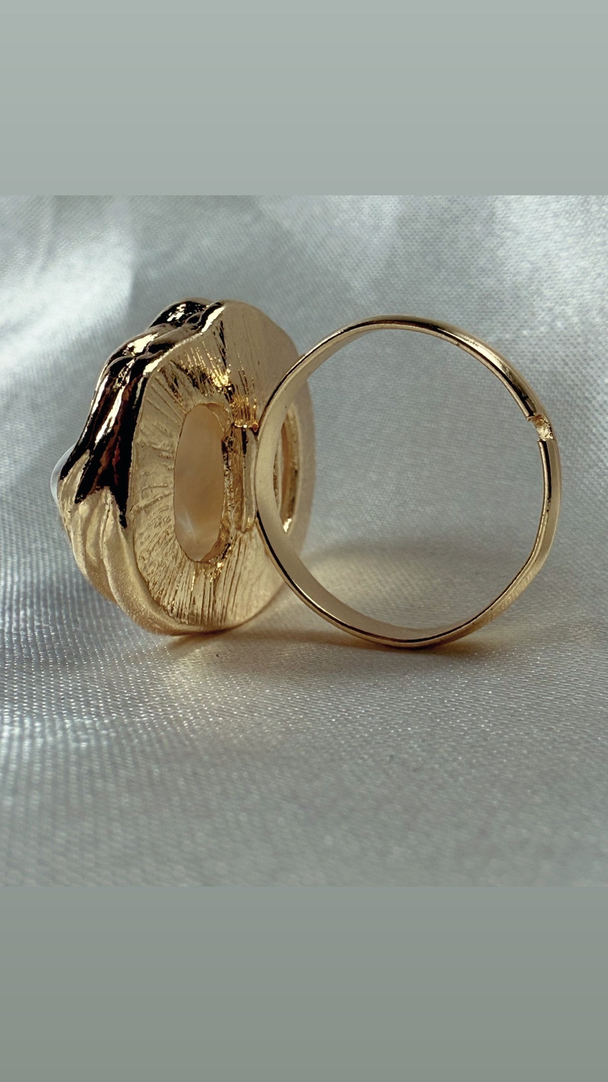 Bague pierre nacré