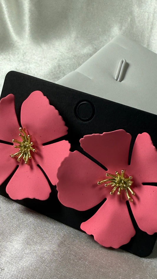 Boucle d’oreille rose bonbon