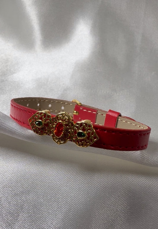 Bracelet/ montre pierre rouge