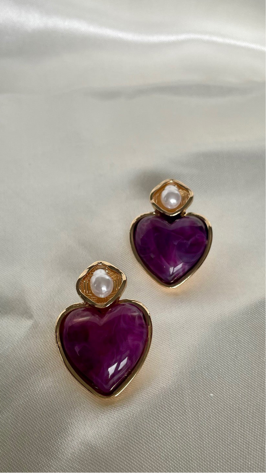 Boucle d’oreille cœur violet