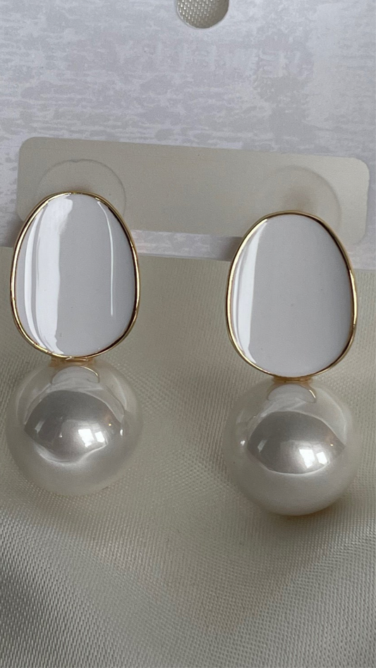 Boucles d’oreilles Olive blanche